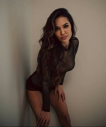 Анкета проститутки Александрушка - город Новомонастырское, 32 года, №1654